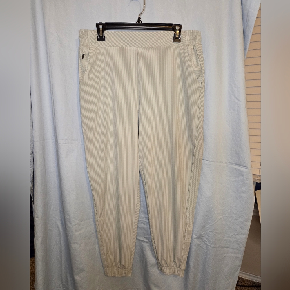 G348. Athleta Brooklyn Textured Jogger in Light Blue-Gray/White stripe - Size 16